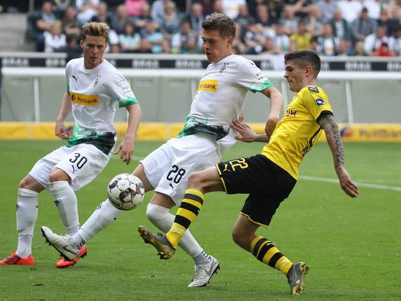 门兴官方：波兰斯基继续担任球队主帅，并续约至2028年